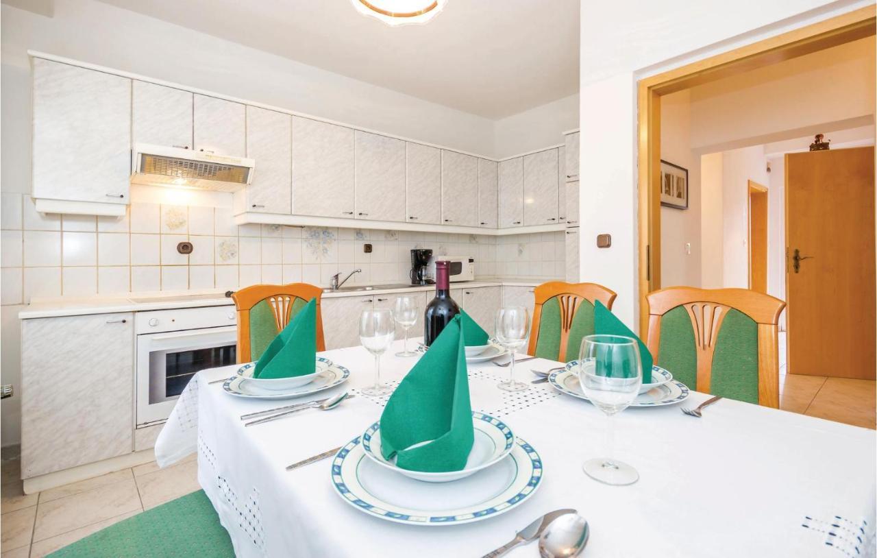 Stunning Apartment In Matulji Esterno foto