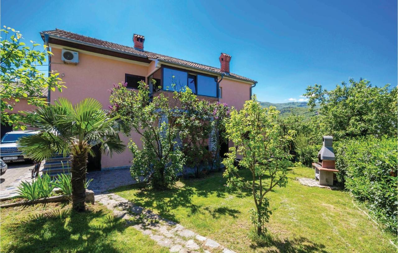 Stunning Apartment In Matulji Esterno foto