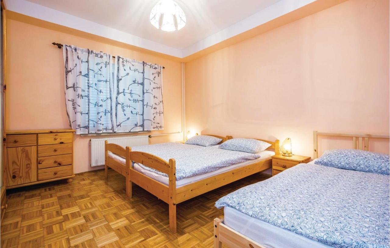 Stunning Apartment In Matulji Esterno foto